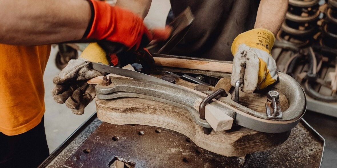 Timeless curves Above Sustainability in every curve-1